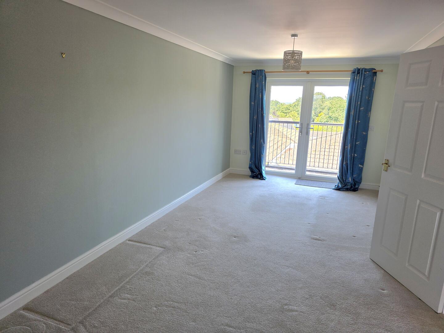 2 bed property in The Vineyard, Yarmouth